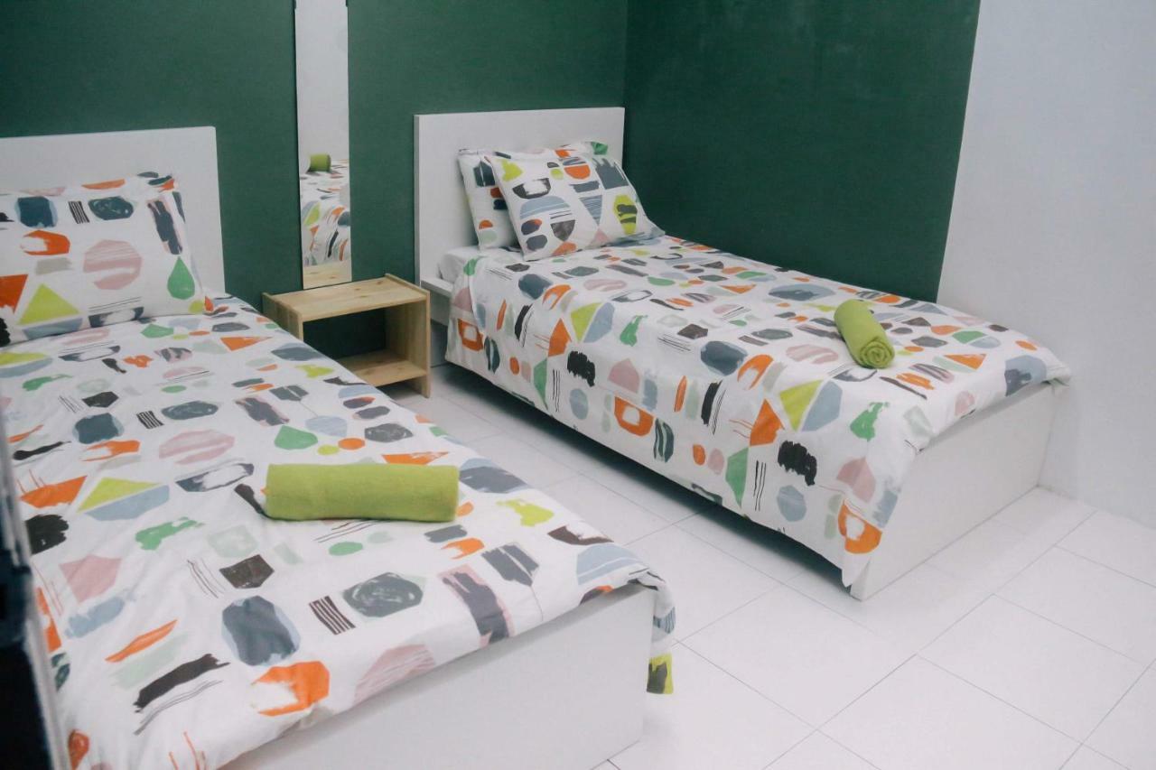 TheDaun Homestay Seri Iskandar, Perak Luaran gambar